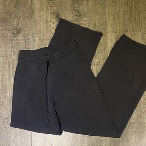 Aritzia womens Black waffle pants